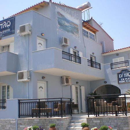 En Plo Hotel Elafonissos Exterior photo